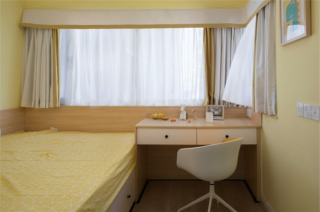 89平米现代北欧风格小卧室书桌装修实景图