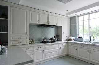 200平米现代风格别墅厨房装修效果图
