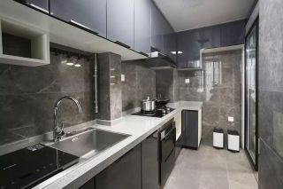 现代家装样板间一字型厨房装修设计图欣赏