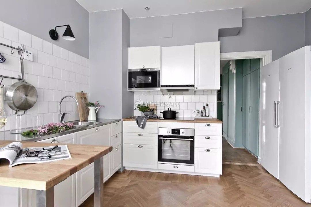 北欧风格家庭样板间厨房装修效果图片