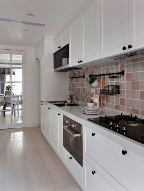 三居室125平美式风格厨房装修效果图