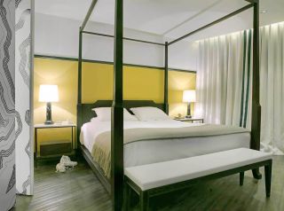 重庆酒店房间四柱床装修设计效果图片 