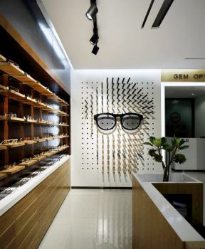 重庆眼镜店室内形象墙创意装修图片