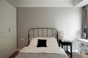 简约美式卧室效果图 铁艺床装修效果图