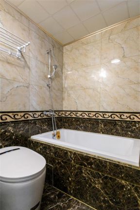 成都家庭室内卫生间砖砌浴缸装修设计图