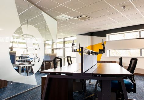 办公空间1100平米现代风格装修效果图