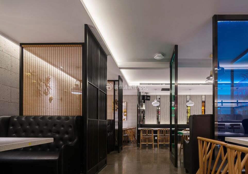天津餐饮店装修大堂隔断设计造型图片