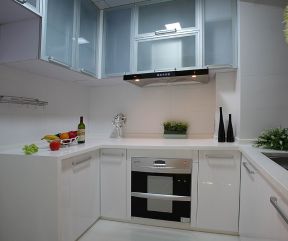 深圳现代简约风格小厨房吊柜设计装修图