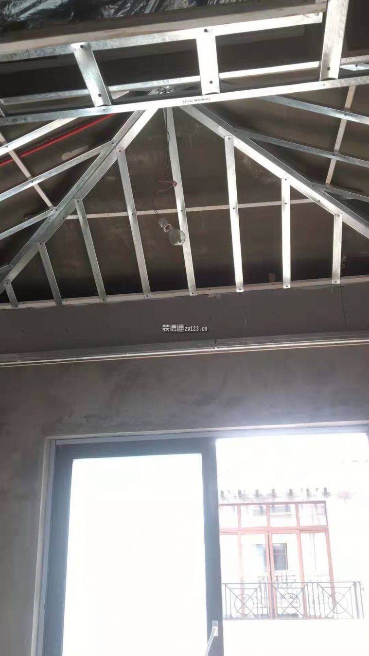 上海浦东张江高科梵高别墅装修在施工项目