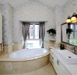 北京别墅美式风格浴室砖砌浴缸装修设计效果图