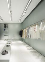 北京简约服装店室内射灯装修设计图片2023