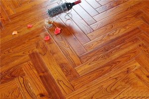 木地板和瓷砖区别