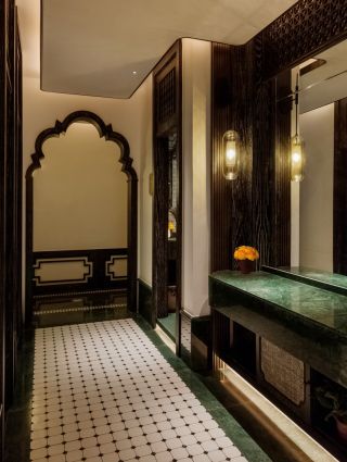 上海高档足浴店走廊地板装修设计图片