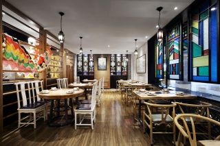 南宁主题餐厅实木地板装修设计图欣赏
