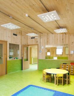 广州幼儿园教室生态木吊顶装修设计