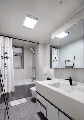 无锡现代风格房屋卫生间浴帘装修图片