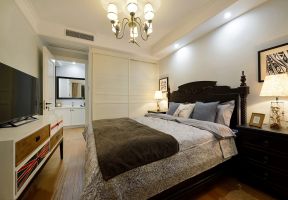武汉美式风格卧室实木床装修图片