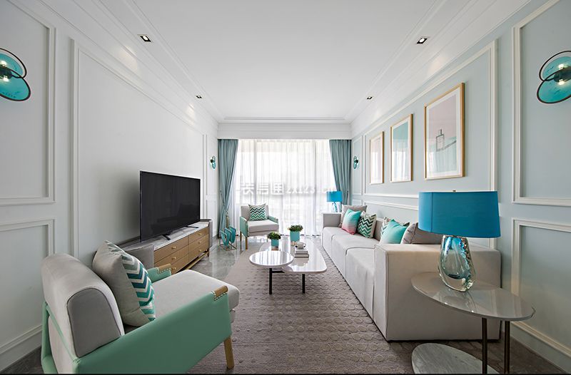 美式客厅沙发背景墙效果图 美式客厅窗帘效果图 