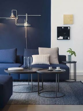 客厅蓝色沙发效果图 客厅软装饰效果图 