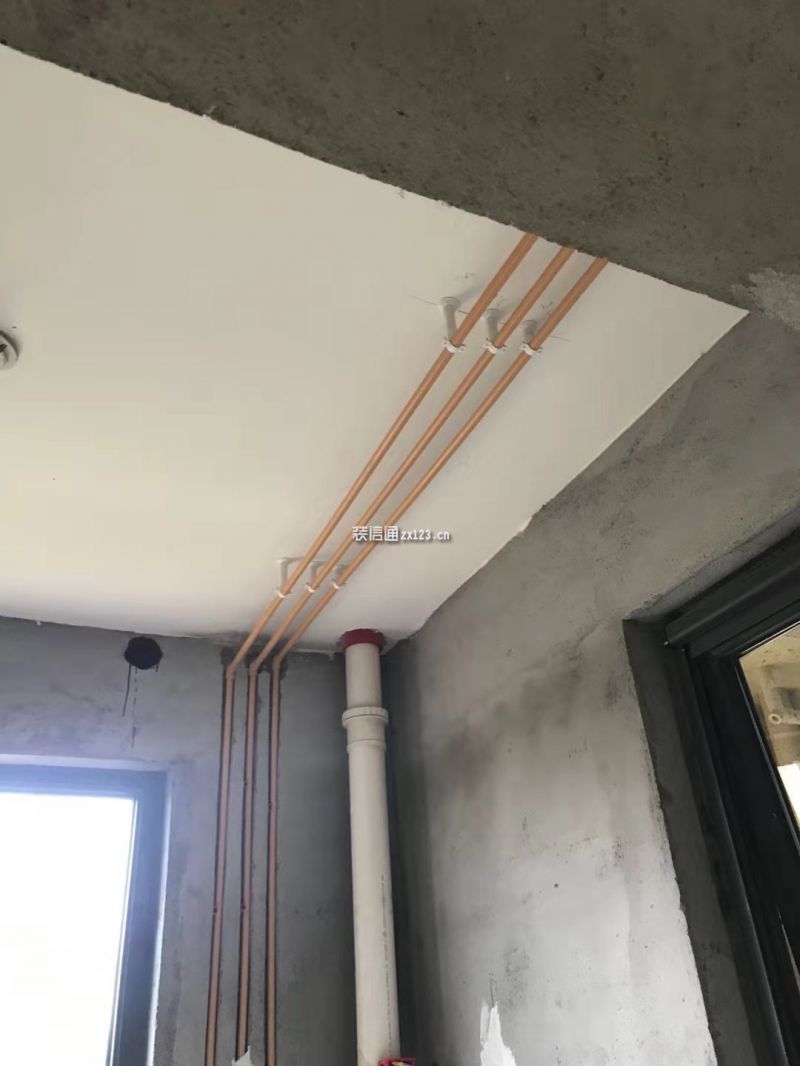 金沙湖六期三居室装修水平线装饰