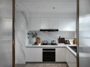 厨房壁柜装修效果图片 厨房转角橱柜 白色厨房装修 