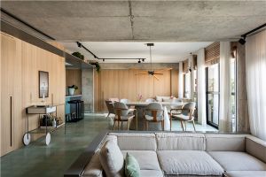 公寓设计案例|旋转木墙的设计，使空间变得更灵活!