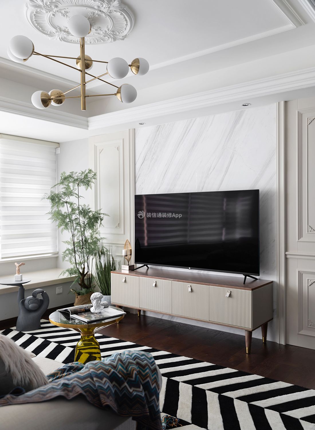 法式风格房子客厅电视柜装修效果图