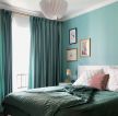 110平新房卧室窗帘颜色装饰图片