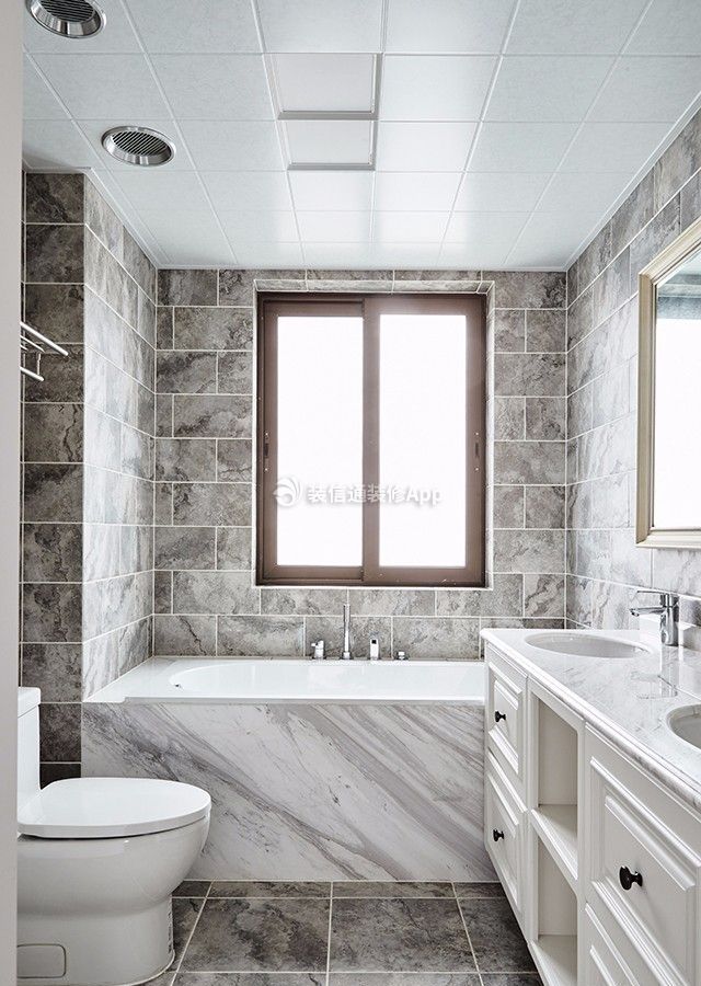 卫生间砖砌浴缸装修设计实景图