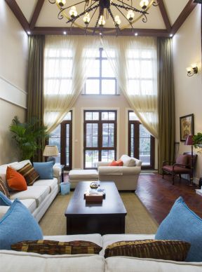 美式风格别墅客厅窗帘装饰设计效果图