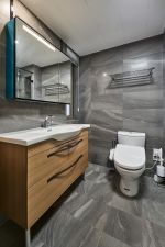 125平新房四居室卫生间装修效果图片