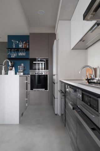 110平方现代风格厨房装修效果图片大全