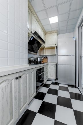黑白厨房装修效果图 厨房地砖效果图