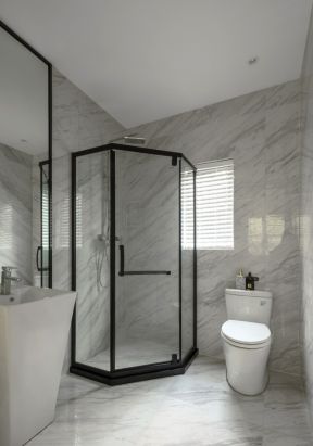 卫生间淋浴房效果图片 简约卫生间装修图