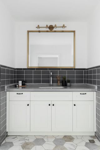 小卫生间洗手台装修设计效果图片