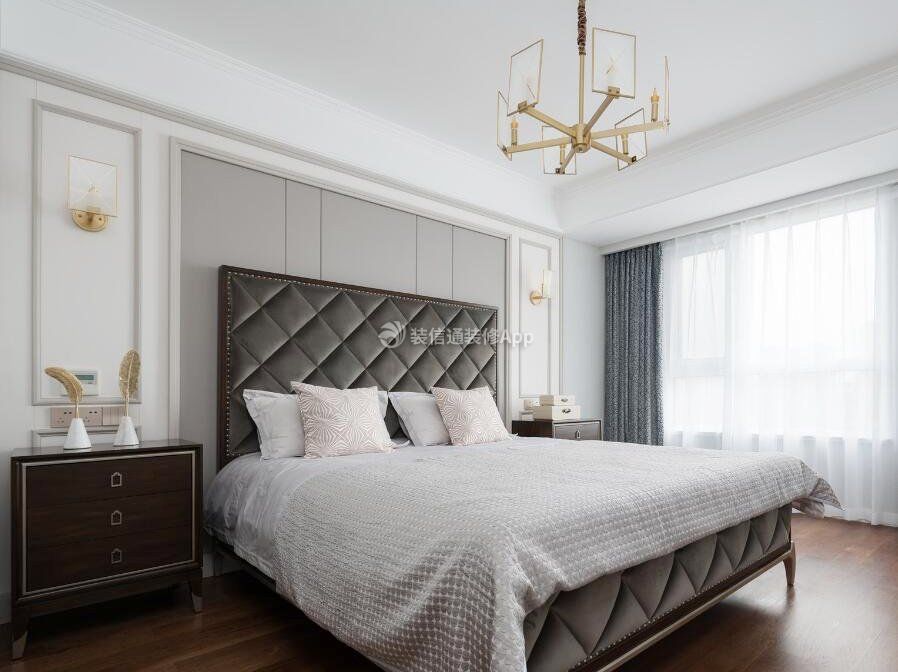 140平方美式风格卧室床头装修效果图