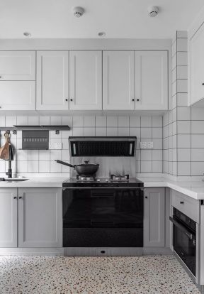 昆明北欧小户型厨房装修效果图2023