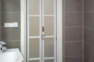 [杭州笔易装饰]卫生间安装折叠门的优点有什么?安装步骤分享