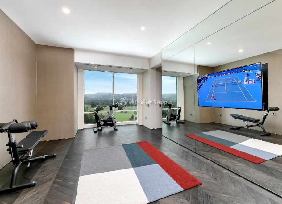 大平层室内健身房装修设计效果图