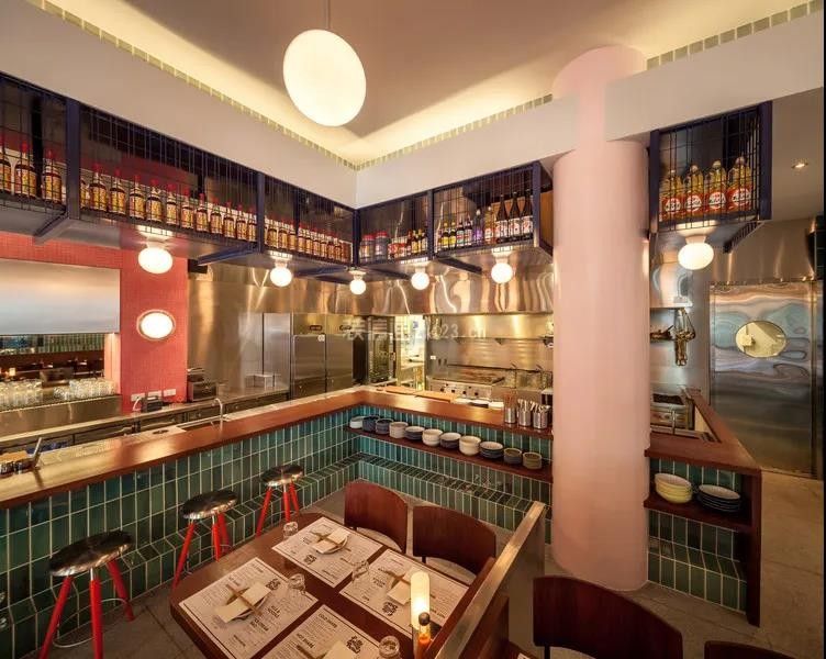 280㎡港风咖啡厅,复古风格