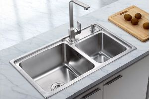 [南宁南庭艺筑装饰]厨房装修水槽怎样选择，单水槽和双盆水槽的优点分别是什么？