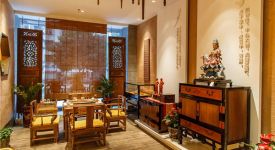 [北京居然元洲装饰]中式风格装修选择家具：金丝楠木家具怎么样？