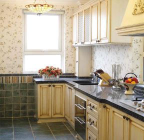 田园风格家庭厨房装修设计图片-每日推荐