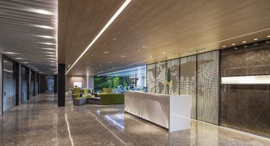 绿地国金中心创客中心1200㎡现代风格装修案例