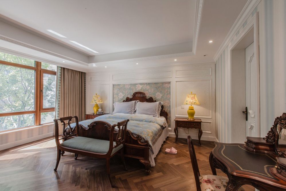 六合别墅欧式风格265平米别墅装修案例