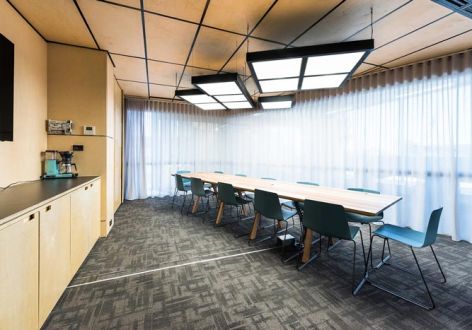 360平米现代节能公司办公室装修设计案例