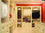 [昆明居众装饰]卧室衣柜选择 实木定制衣柜的优点