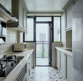 两室两厅北欧风格厨房地砖装修效果图-每日推荐