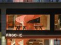 200平米现代水磨石橙红西餐厅装修案例