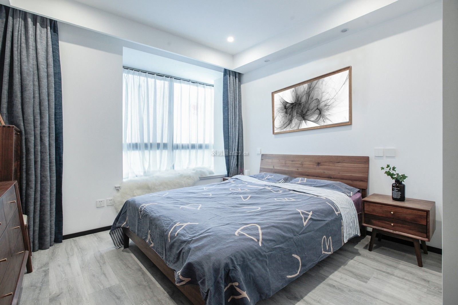 城开珑庭71平方米三居室现代简约风装修案例